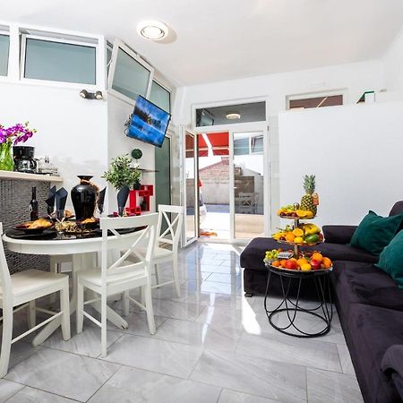 Apartment By The Way Hot Tub And Free Parking Ντουμπρόβνικ Εξωτερικό φωτογραφία