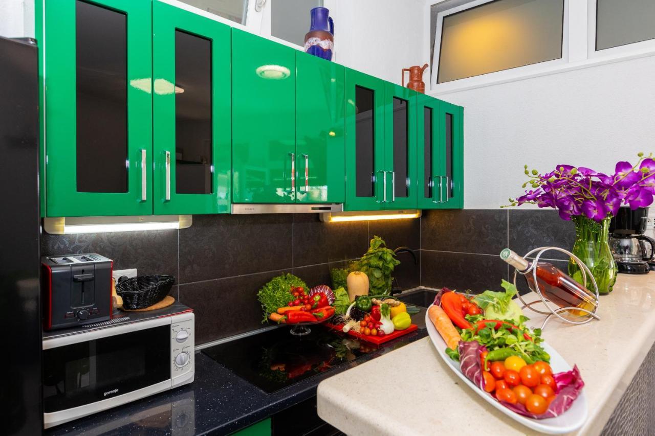 Apartment By The Way Hot Tub And Free Parking Ντουμπρόβνικ Εξωτερικό φωτογραφία
